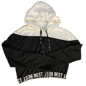 Black and white Best cropped sweatshirt. Great condition XS